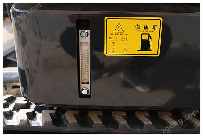 山東小型挖掘機(jī)
